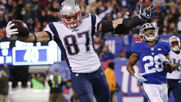 rob-gronkowski-tight-ends.jpg